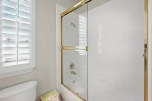 27052 Island Rd, Valencia, CA 91355 - Photo 59