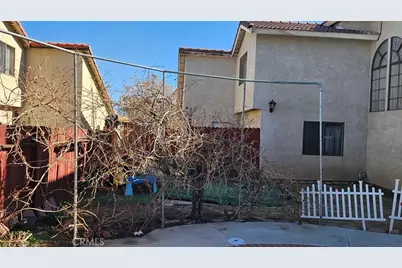 37337 26th, Palmdale, CA 93550 - Photo 11