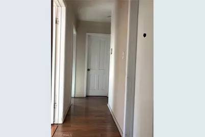 6331 Columbus Avenue, Van Nuys, CA 91411 - Photo 9