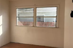 6331 Columbus Ave, Van Nuys, CA 91411 - Photo 11