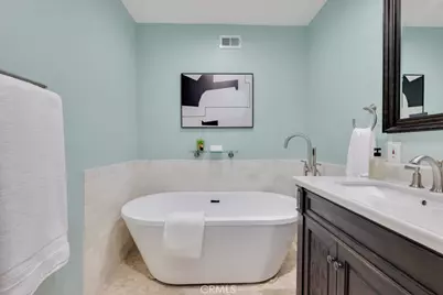 4384 Saltillo, Woodland Hills, CA 91364 - Photo 13
