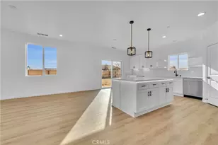 21420 Reed Pl, California City, CA 93505 - Photo 13