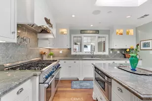 22122 Ave Morelos, Woodland Hills, CA 91364 - Photo 23