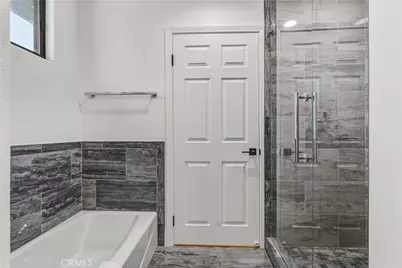 22248 Dumetz Road, Woodland Hills, CA 91364 - Photo 45