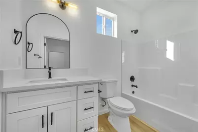 8837 Holly Avenue, California City, CA 93505 - Photo 5