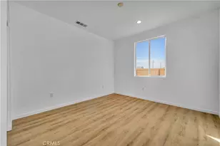 8837 Holly Ave, California City, CA 93505 - Photo 7