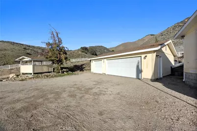 990 Mesa Valley Road, Lebec, CA 93243 - Photo 35