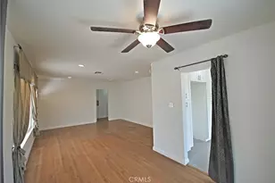 10622 Zelzah, Granada Hills, CA 91344 - Photo 7