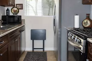 13080 Dronfield, Sylmar, CA 91342 - Photo 5