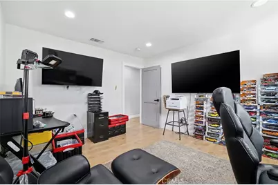 23956 Los Rosas Street, West Hills, CA 91304 - Photo 25