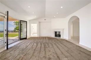 10727 W Stallion Ranch Rd, Shadow Hills, CA 91040 - Photo 9