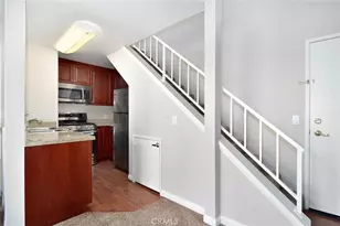 5500 Owensmouth Ave, Woodland Hills, CA 91367 - Photo 5