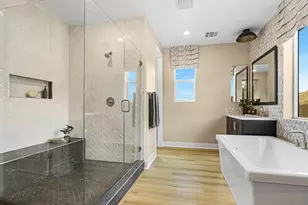 28511 Wildflower Ter, Castaic, CA 91384 - Photo 21