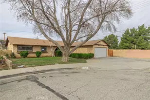 44353 Downsview, Lancaster, CA 93535 - Photo 5