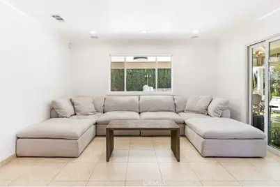 12115 Braemore Pl, Porter Ranch, CA 91326 - Photo 13