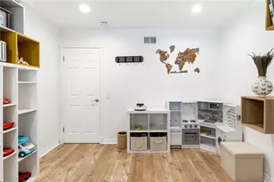 12115 Braemore Pl, Porter Ranch, CA 91326 - Photo 31