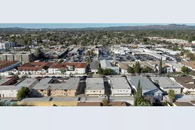 7454 Canby, Reseda, CA 91335 - Photo 13