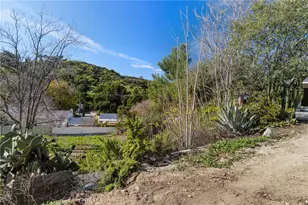 9817 Commerce, Tujunga, CA 91042 - Photo 9
