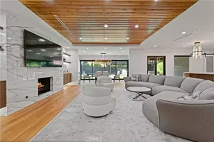 23103 Leonora, Woodland Hills, CA 91367 - Photo 19