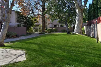 805 E Acacia Avenue #F, Glendale, CA 91205 - Photo 29
