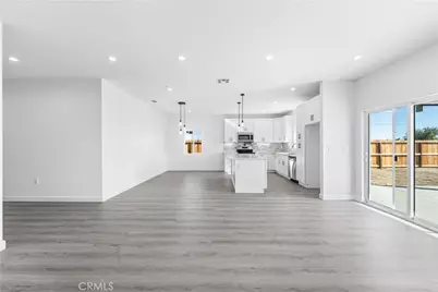 8624 Forest Blvd, California City, CA 93505 - Photo 9