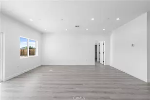 8624 Forest Blvd, California City, CA 93505 - Photo 19