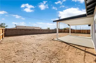 8624 Forest Blvd, California City, CA 93505 - Photo 35