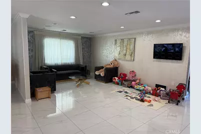 8126 Matilija, Panorama City, CA 91402 - Photo 9