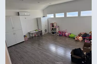 8126 Matilija, Panorama City, CA 91402 - Photo 37