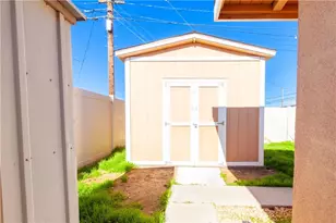 2005 W Milling, Lancaster, CA 93536 - Photo 11