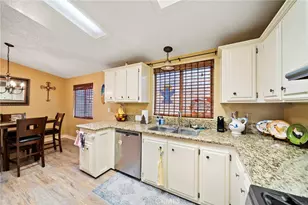 13691 Gavina Ave, Sylmar, CA 91342 - Photo 9