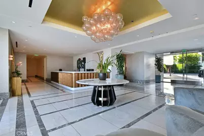 8420 W Sunset Boulevard #403, West Hollywood, CA 90069 - Photo 7