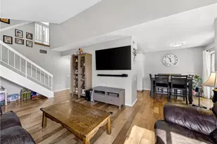 25751 Player, Valencia, CA 91355 - Photo 5