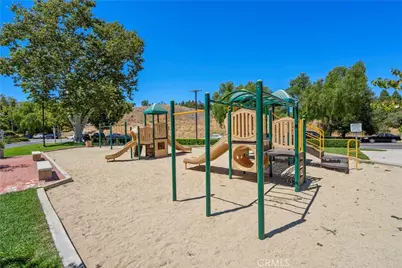 25751 Player, Valencia, CA 91355 - Photo 19