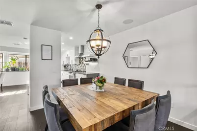 10229 Variel #12, Chatsworth, CA 91311 - Photo 7