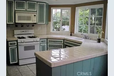 21829 Hiawatha, Chatsworth, CA 91311 - Photo 3