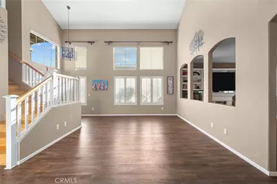 28741 Park Woodland, Saugus, CA 91390 - Photo 7