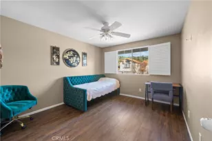 28741 Park Woodland, Saugus, CA 91390 - Photo 37