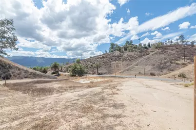 1 Palm Dr, Lake Elsinore, CA 92530 - Photo 11