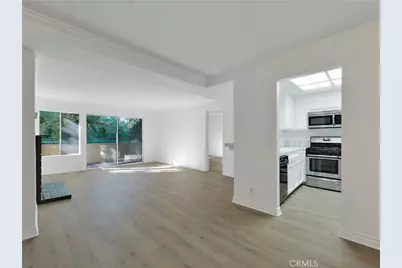 7800 Topanga Blvd. #216, Canoga Park, CA 91304 - Photo 13