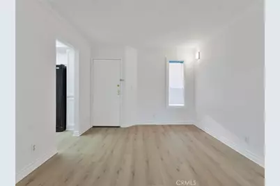 7800 Topanga Blvd. #216, Canoga Park, CA 91304 - Photo 15