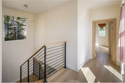 821 Lorraine, Los Angeles, CA 90005 - Photo 41