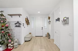 42041 Mohave Rose Dr, Lancaster, CA 93536 - Photo 5