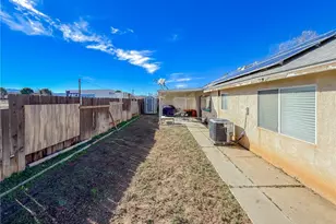 646 Twinberry Ln, Lancaster, CA 93534 - Photo 25