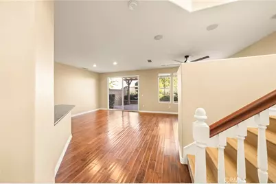 26640 Via Bellazza, Valencia, CA 91381 - Photo 7