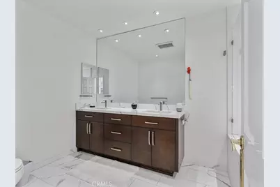 8238 Skyline Drive, Los Angeles, CA 90046 - Photo 43