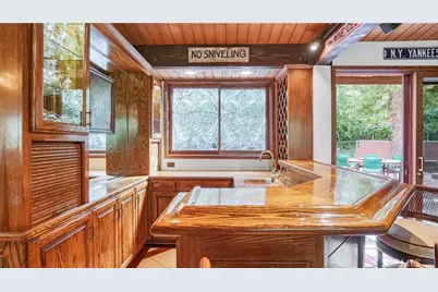 6377 Via Escondido, Malibu, CA 90265 - Photo 13