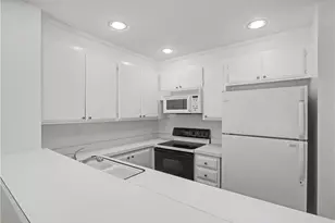 7890 E Spring, Long Beach, CA 90815 - Photo 9