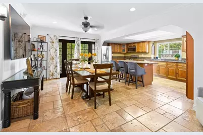 25010 Foxtail Court, Stevenson Ranch, CA 91381 - Photo 31