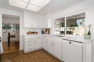 832 Ballina Ct, Newbury Park, CA 91320 - Photo 11